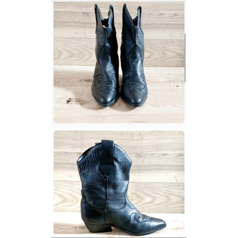 VINTAGE BLACK LEATHER WESTERN BOOTS